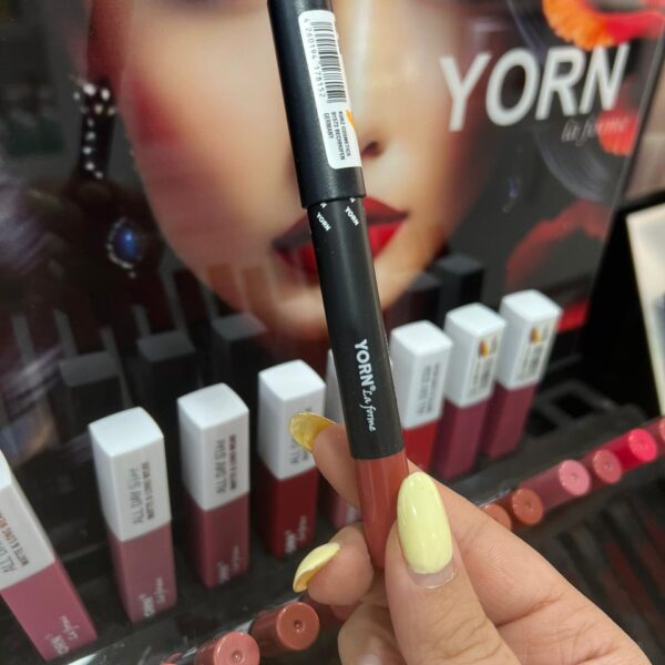 رژ لب مدادی یورن Yorn Lip Stick Pencil
