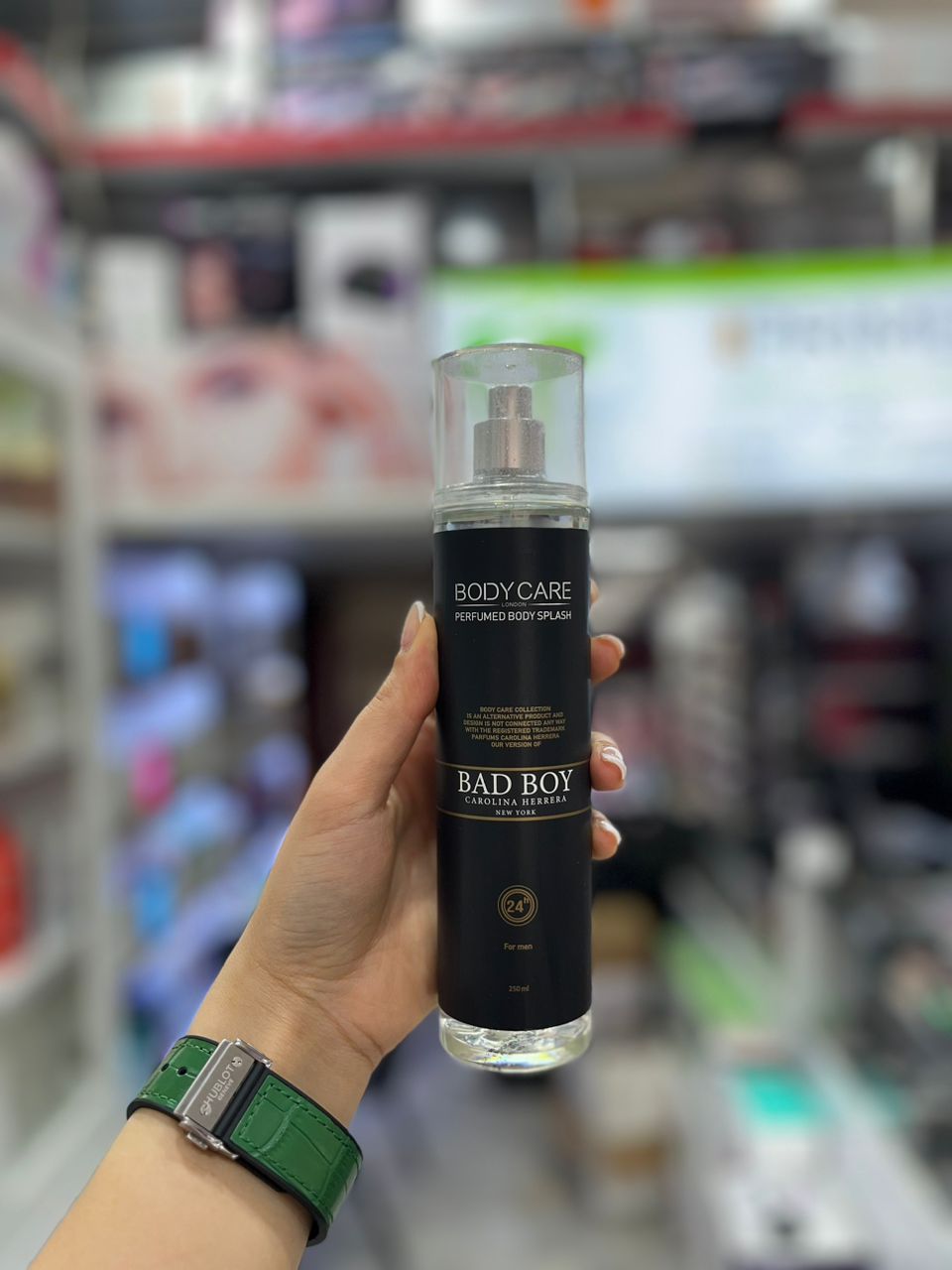 بادی اسپلش مردانه بادی کر مدل Aventus حجم 250 میلی لیتر در رایحه های مختلف - تصویر 3