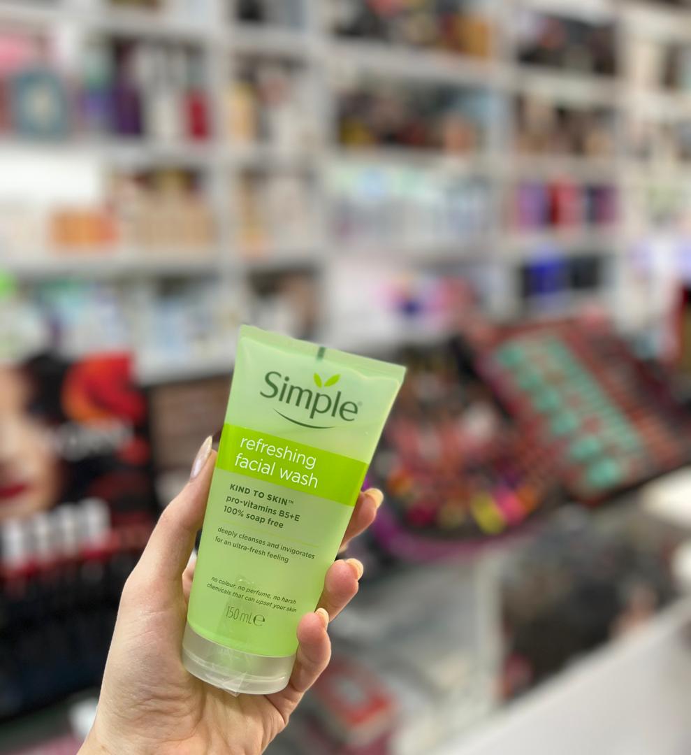 ژل شستشوی سیمپل مدل رفرشینگ مناسب انواع پوست