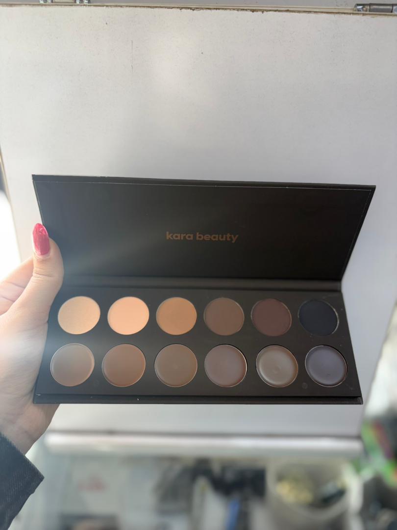 پالت ابرو کارا بیوتی