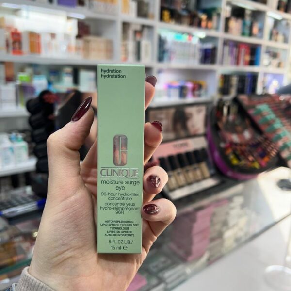 دور چشم آبرسان کلینیک 96 ساعته Clinique Moisture Surge Eye